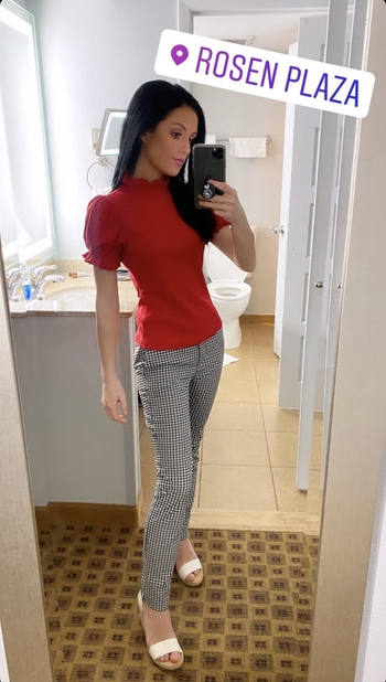 Isabella Riley