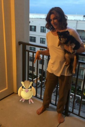 Hilary Farr