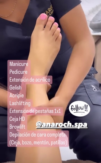 Flor Véliz
