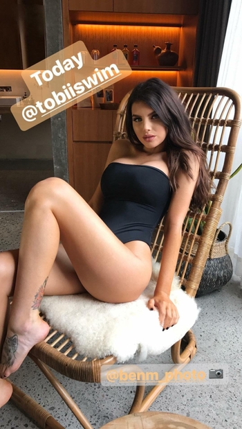 Nicole Thorne