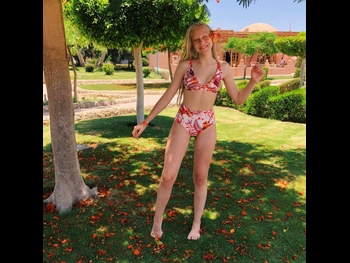  alt="Anna Marie Vesela"