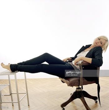 Zoë Ball
