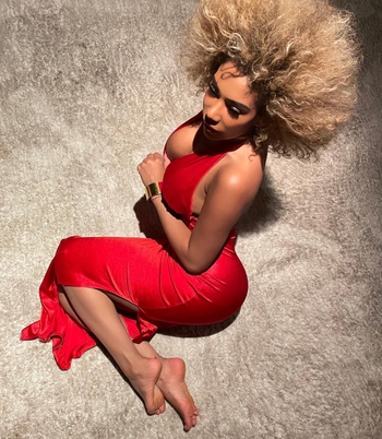 Anahí Izali