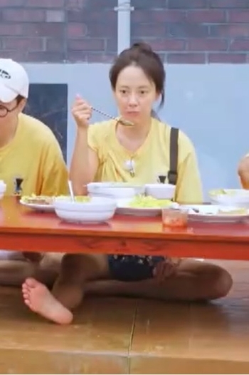Song Ji-hyo
