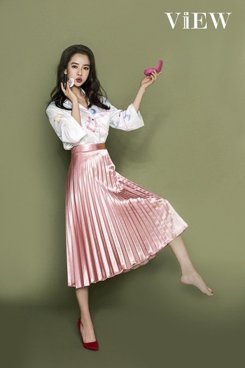 Song Ji-hyo