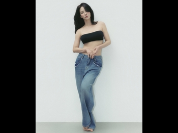  alt="Song Ji-hyo"