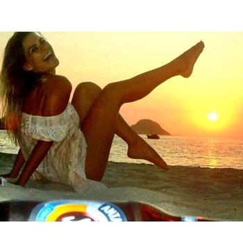 Lívia Lemos