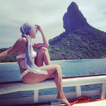 Lívia Lemos
