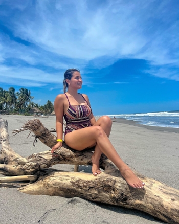 Karen Avilés