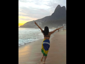  alt="Jessica De Oliveira"