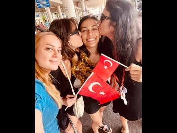  alt="Simge Akoz"
