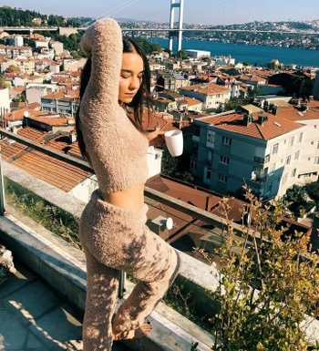 Türkü Turan