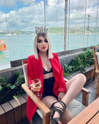 Özlem Yildiz