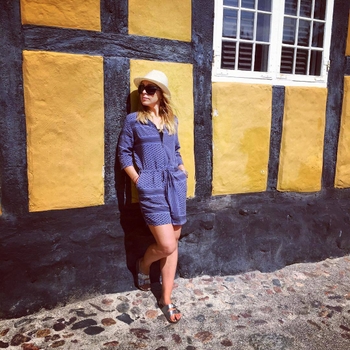 Julie R. Ølgaard