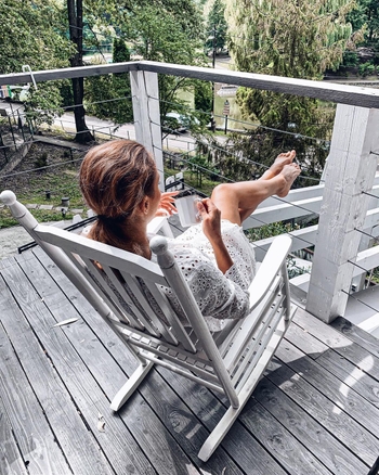Dóra Szabó