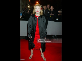  alt="Isabelle Carre"