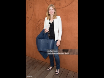  alt="Isabelle Carre"