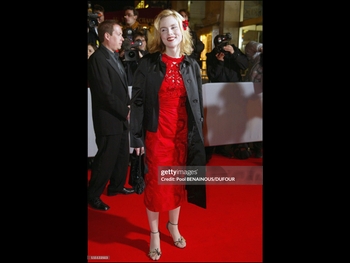  alt="Isabelle Carre"