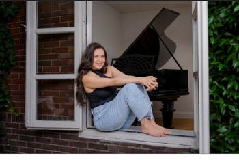 Karsu Dönmez