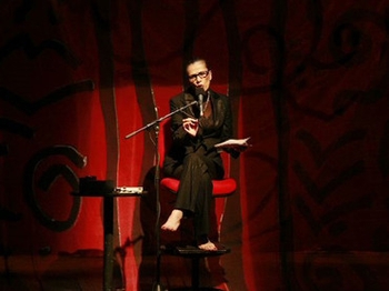 Patricia Reyes Spíndola