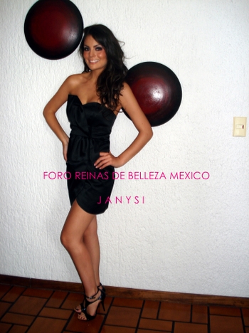 Ximena Navarrete