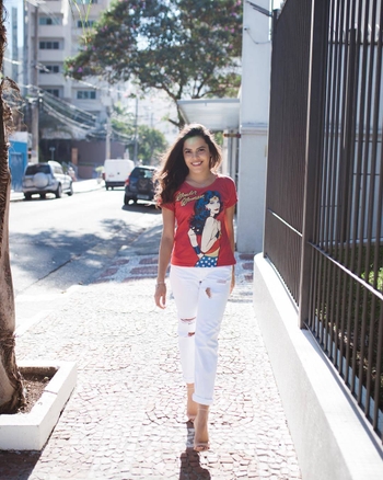Mayla Araújo