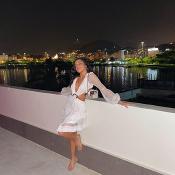 Mayla Araújo