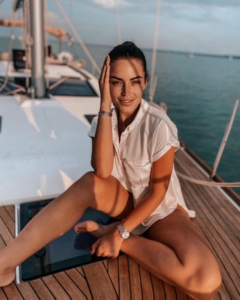 Alföldy Anna