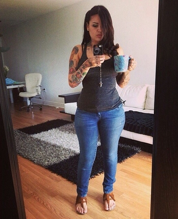 Kat Flores