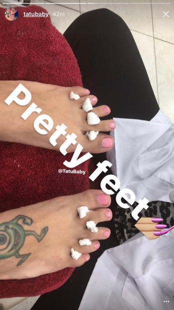 Kat Flores