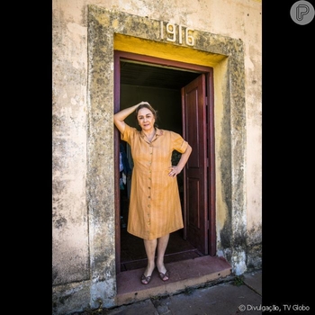Nívea Maria
