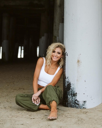 Anna Miller