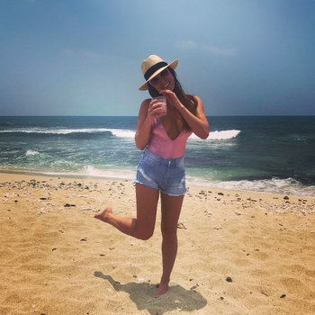 Natalie Makenna