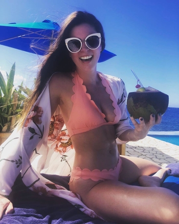 Natalie Makenna