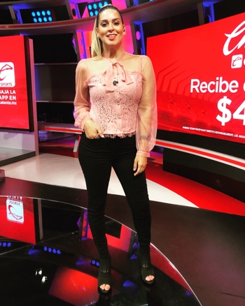 Anita González