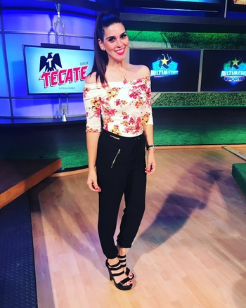 Anita González