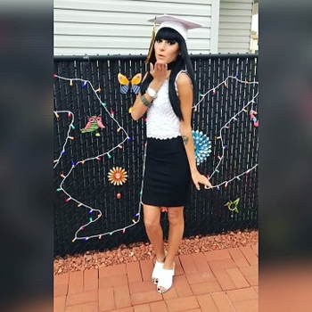 Mia Z.