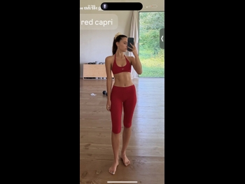  alt="Ella Rose"