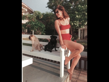  alt="Jasmine Curtis-smith"