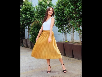  alt="Jasmine Curtis-smith"