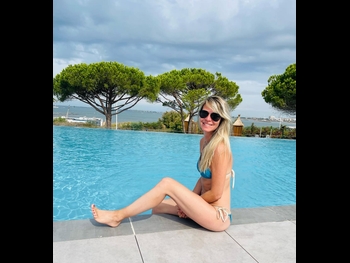  alt="Elodie Ageron"