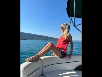  alt="Elodie Ageron"