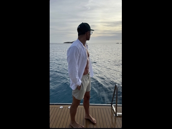  alt="Ryan Thomas"