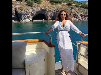  alt="Elissa"