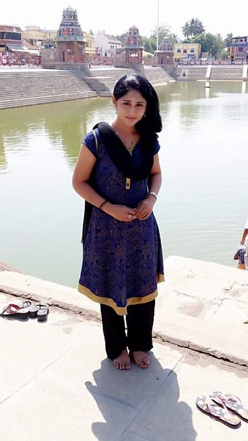 'Punnagai Poo' Geetha