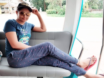 'Punnagai Poo' Geetha