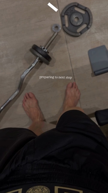 Boom Raveewit Jirapongkanon