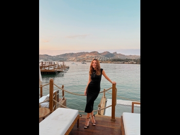  alt="Irem Calhan"