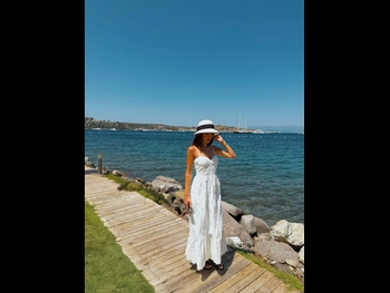  alt="Irem Calhan"