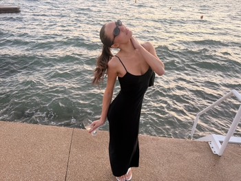  alt="Sydney Carlson"
